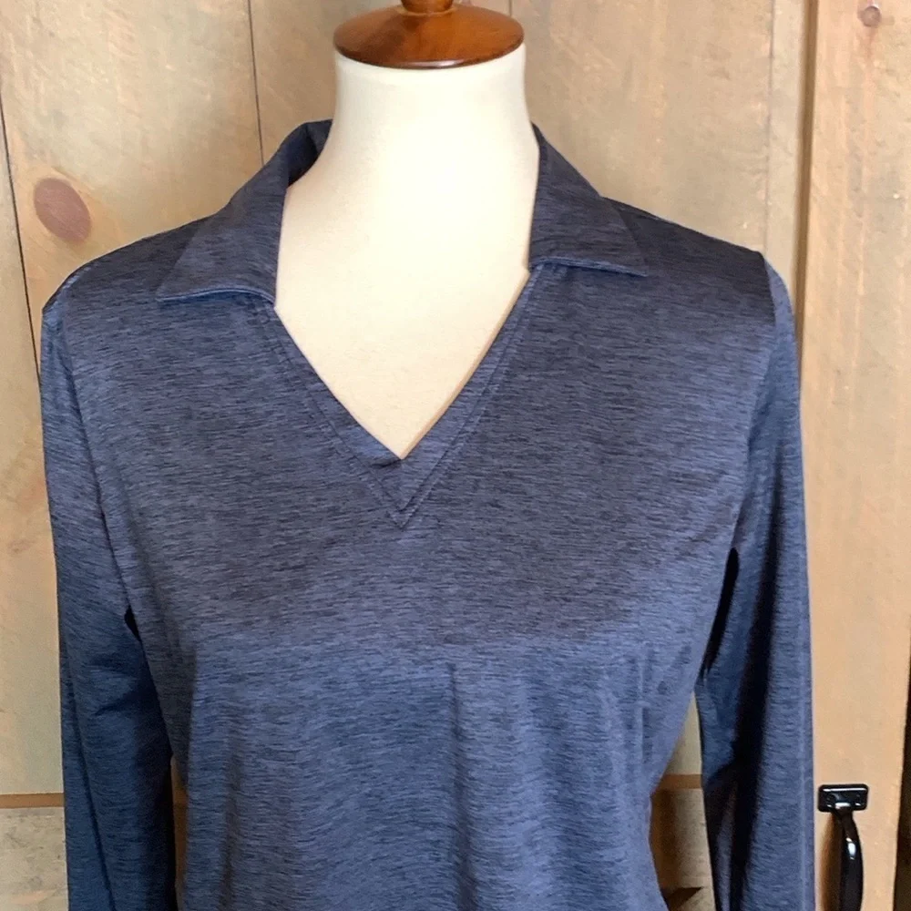 Lady Hagen gray long sleeve golf shirt Size Medium - Picture 6 of 9